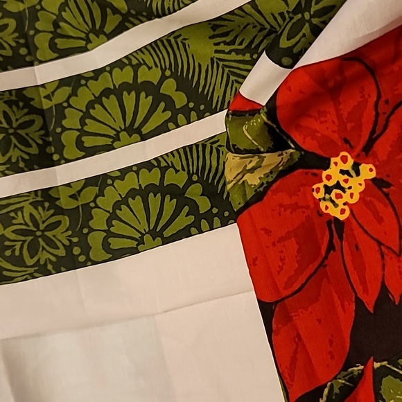 NWOT JoAnn Fabrics Easy Sew Apron Panel "Poinsettia" - Picture 5 of 7